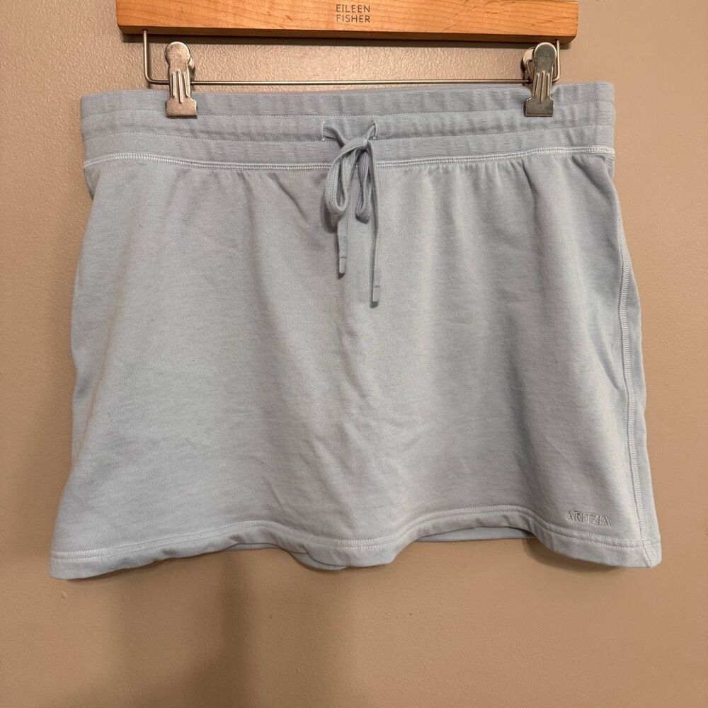 Aritzia light blue sweatfleece airy terry drawstring mini skirt size large